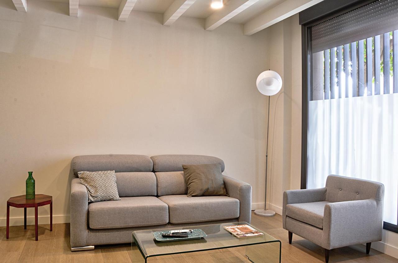 Apartamento De Dos Dormitorios En Triana 세비야 외부 사진