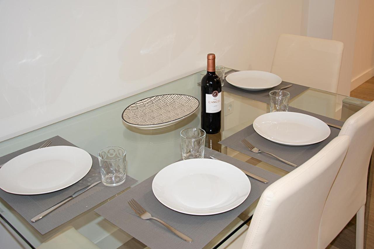 Apartamento De Dos Dormitorios En Triana 세비야 외부 사진