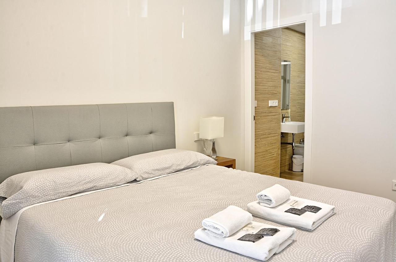 Apartamento De Dos Dormitorios En Triana 세비야 외부 사진